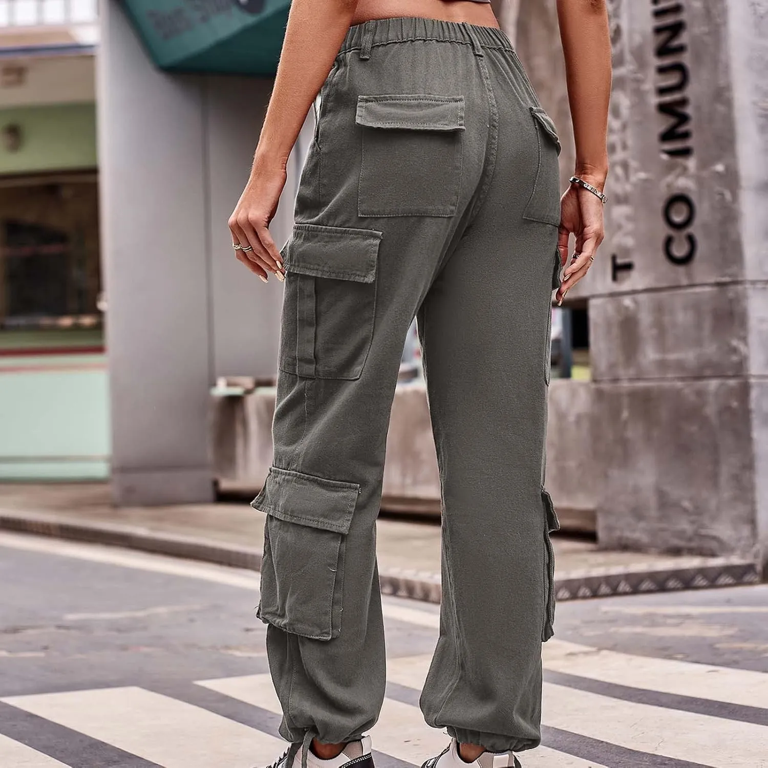 BZGTZT Women Cargo Pants Jeans Casual High Waisted Baggy Stretch Straight Leg Trousers Denim Pants Y2k Pants with Pockets