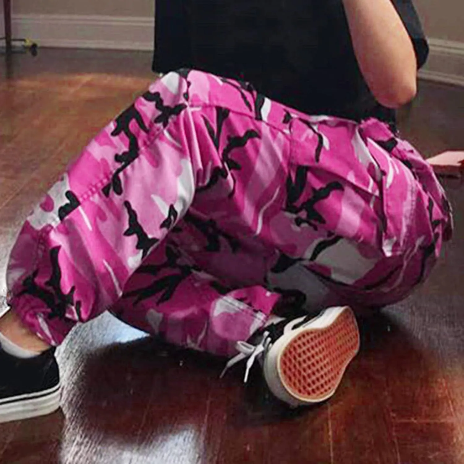 Camo Cargo Pants for Women High Waist Camouflage Jeans Pants Streetwear Pockets Retro Women Cargo Joggers Harem Pants