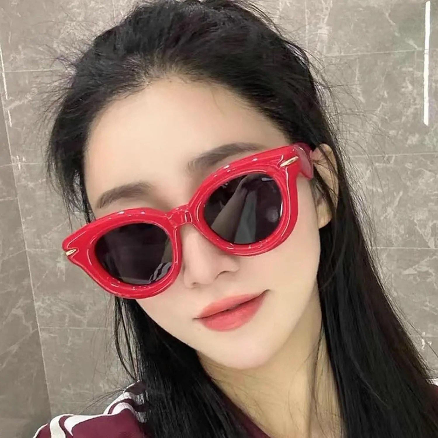 COTIA Round Cat Eye Sunglasses Cute Inflated for Women Men Punk Rivets Vintage Cateye Sun Glasses Eyewear W35