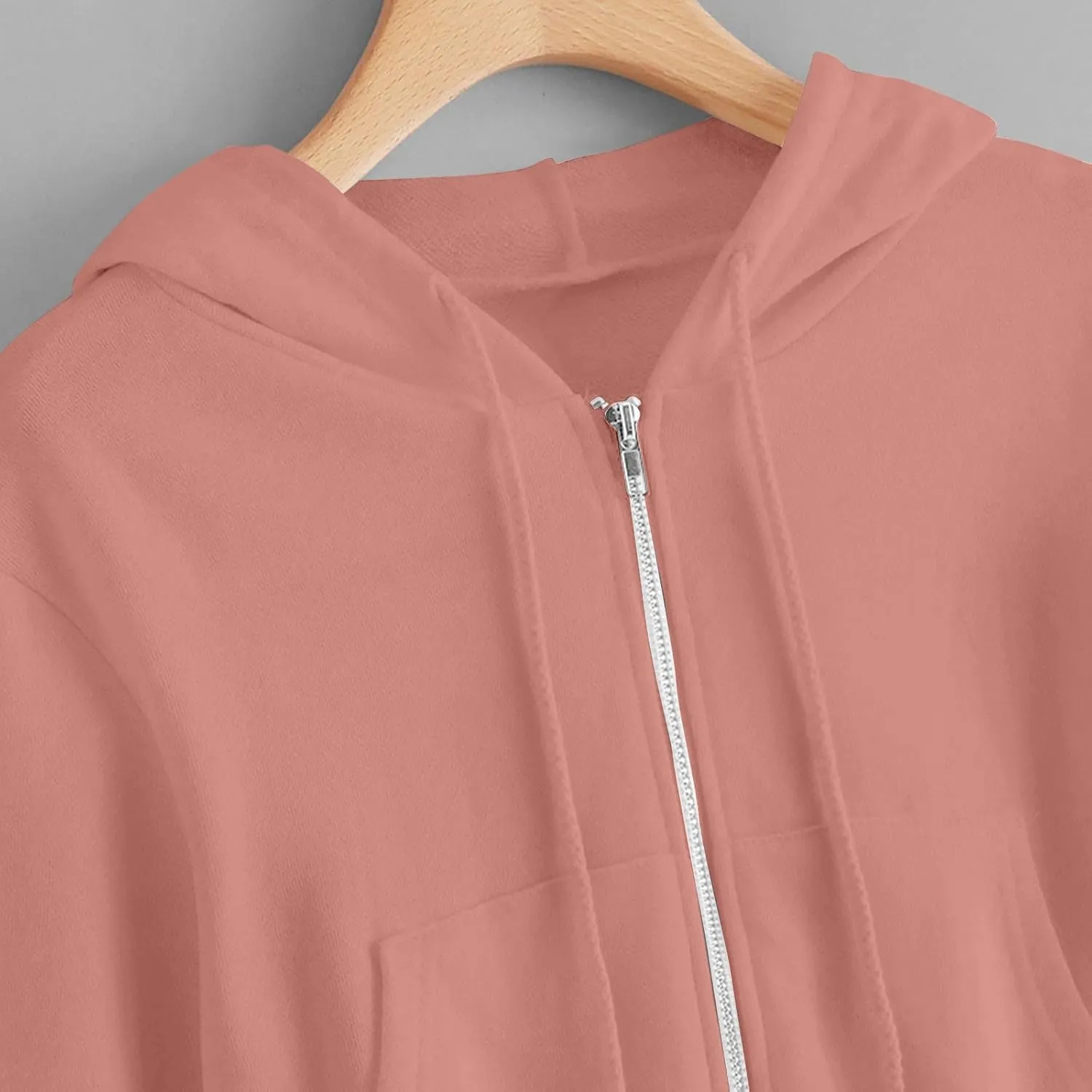 lcziwo Womens Zip up Hoodies Oversized Fleece Cropped Sweatshirts Long Sleeve Drawstring Workout Jacket with Pockets
