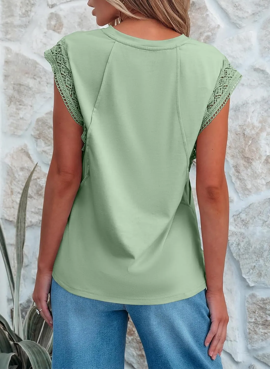 SHEWIN Summer Tops Casual Short Sleeve Shirts Loose Crewneck Oversized Tshirts for Women