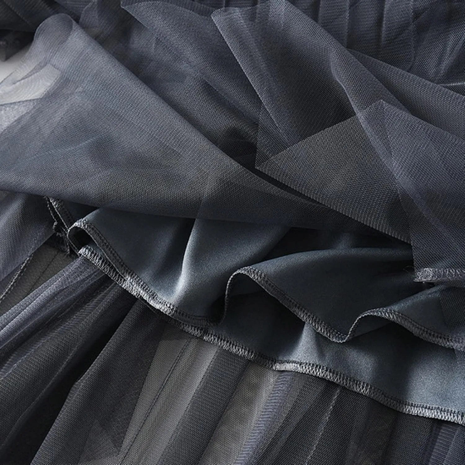 tuduoms Spring Fairy Pleated Tulle Skirts Teen Girls Ruffle Tiered Long Skirts High Waist Party Prom Mesh Flowy Midi Skirt