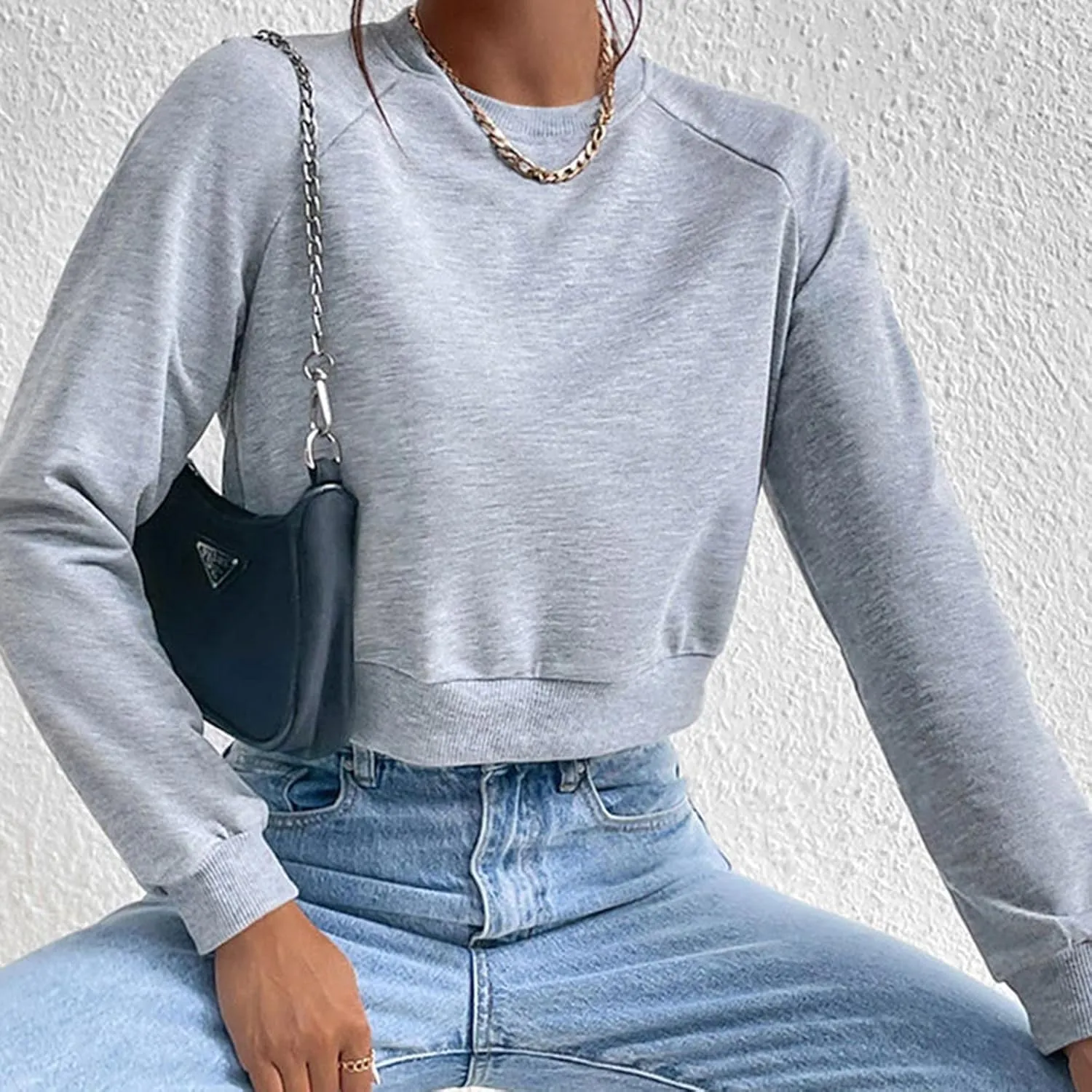 Women's Cropped Sweatshirts Loose Fit Fleece Long Sleeve Casual Pullover Crewneck Workout Fashion Basic Hoodie Tops