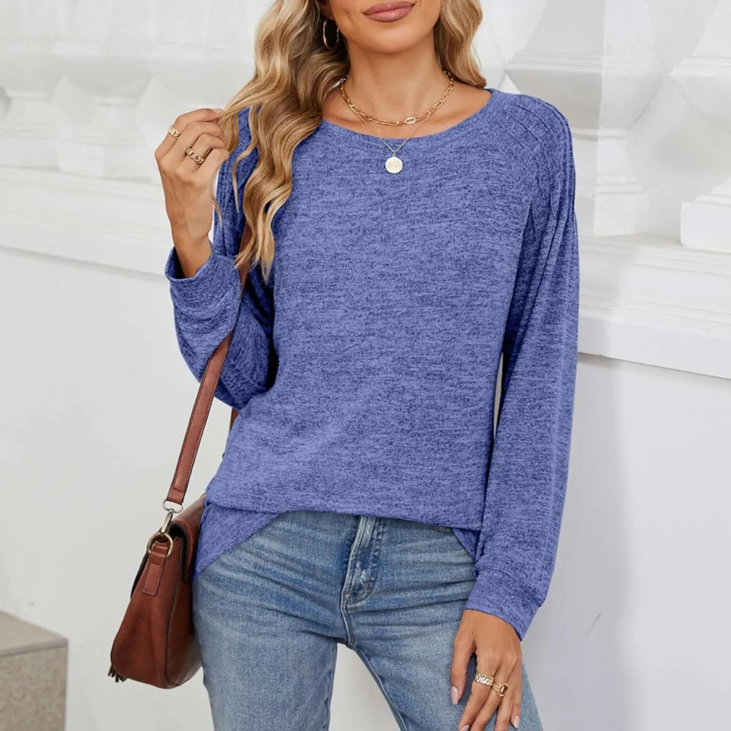 Women's Loose T Shirts Solid Color Lightweight Crewneck Long Sleeve Regular Fit Tunics Fall Outdoor Workout Basic Tees