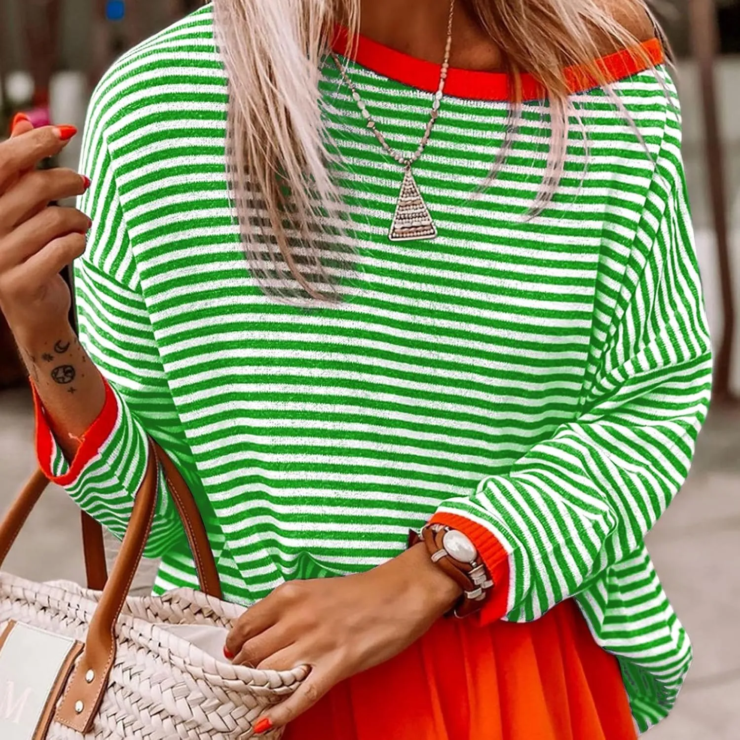 Womens Sweater Fashion Dressy Striped Crewneck Long Sleeve Knitted Pullover Tops Casual Loose Fit Streetwear Sweater