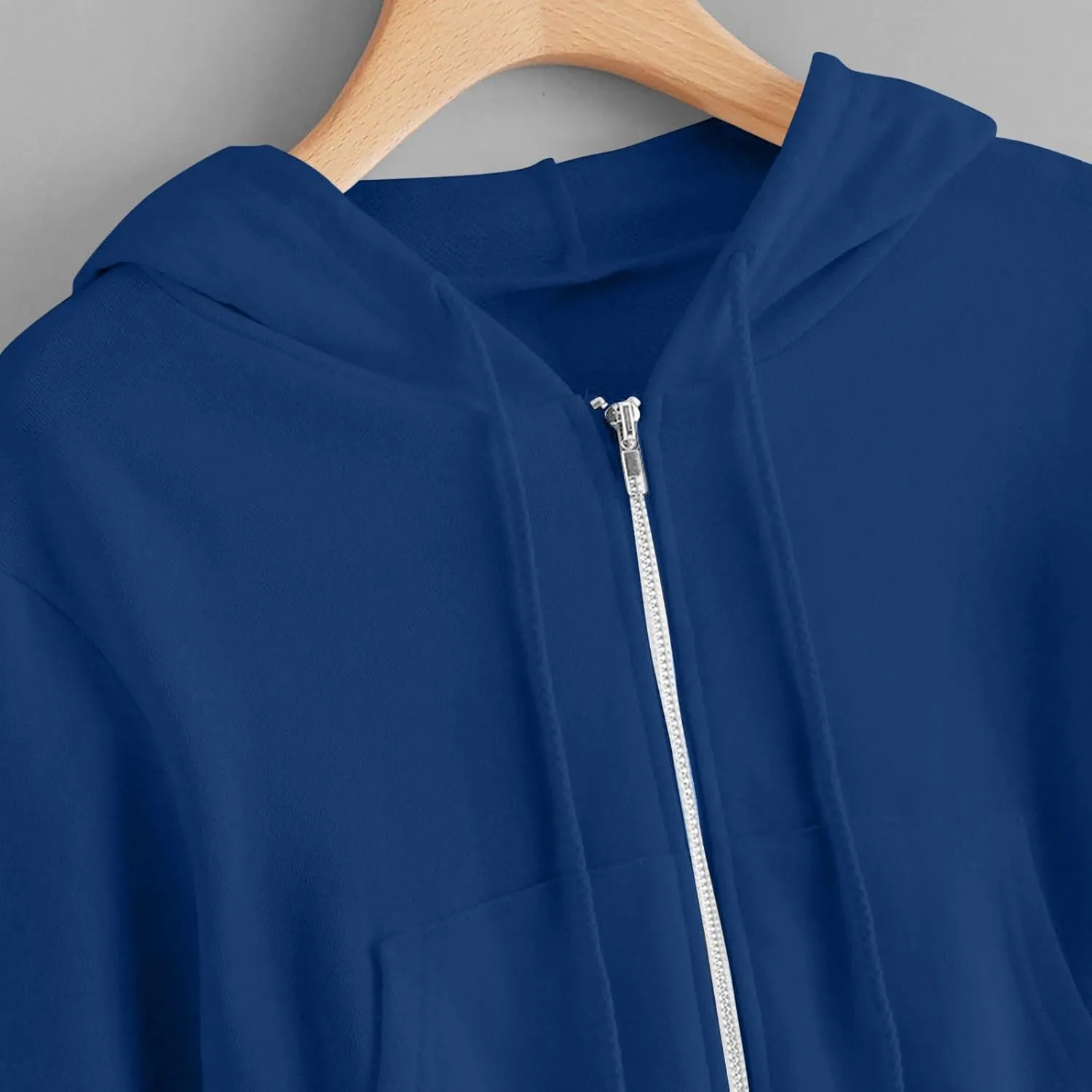 Womens Zip Up Hoodies Cropped Sweatshirts Fall Fashion Outfits Casual Hooded Y2k Tops Trendy Crop Jackets